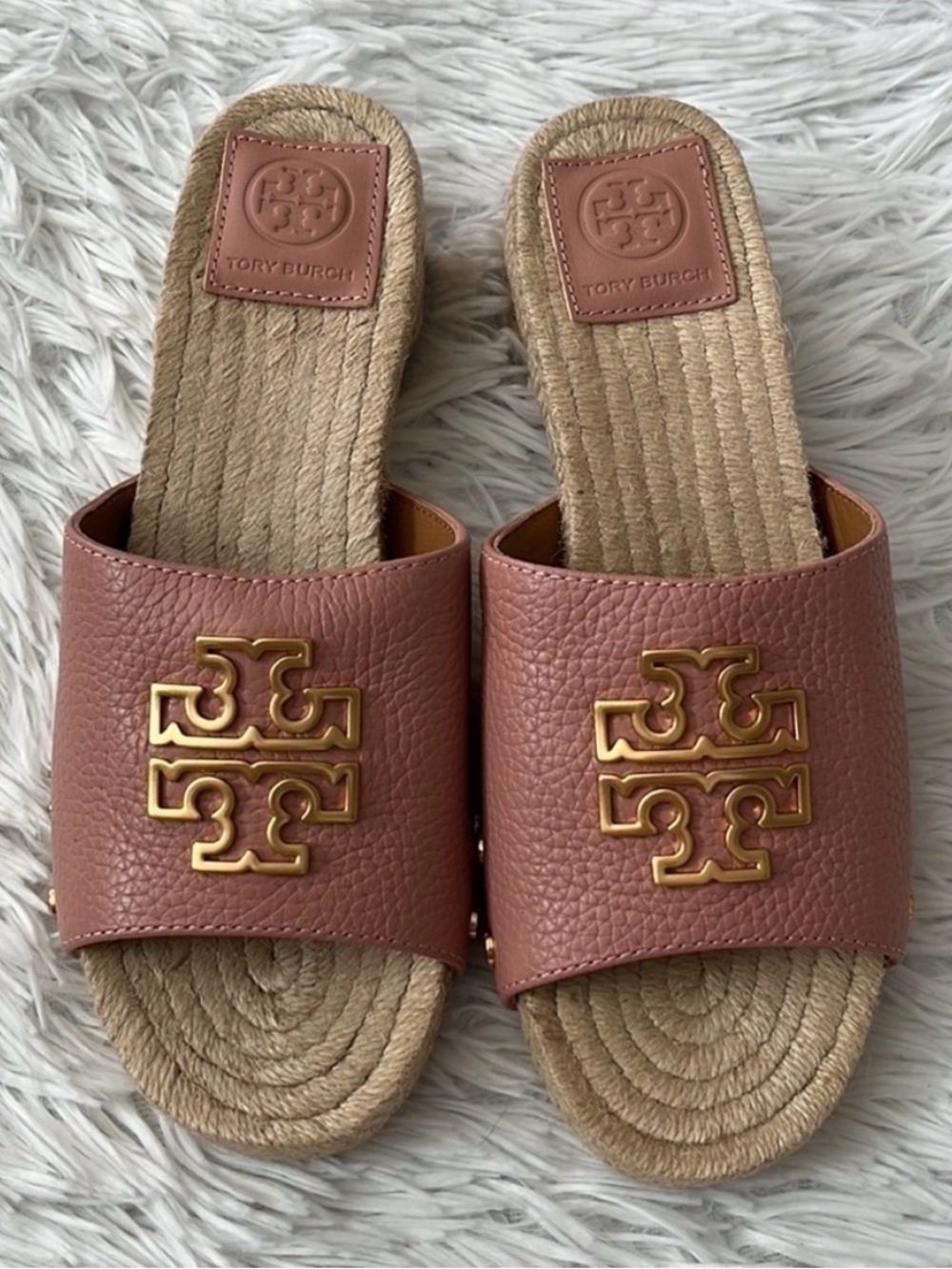 Tory Burch Women’s Pink moon Leather Slide Sandals with Gold Logo size 6